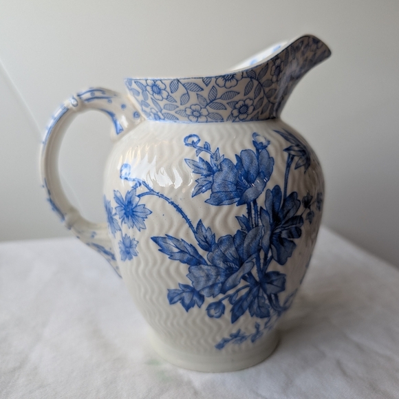 Vintage Ridgways Stoke On Trent Chester Blue Floral Pitcher - Picture 1 of 12